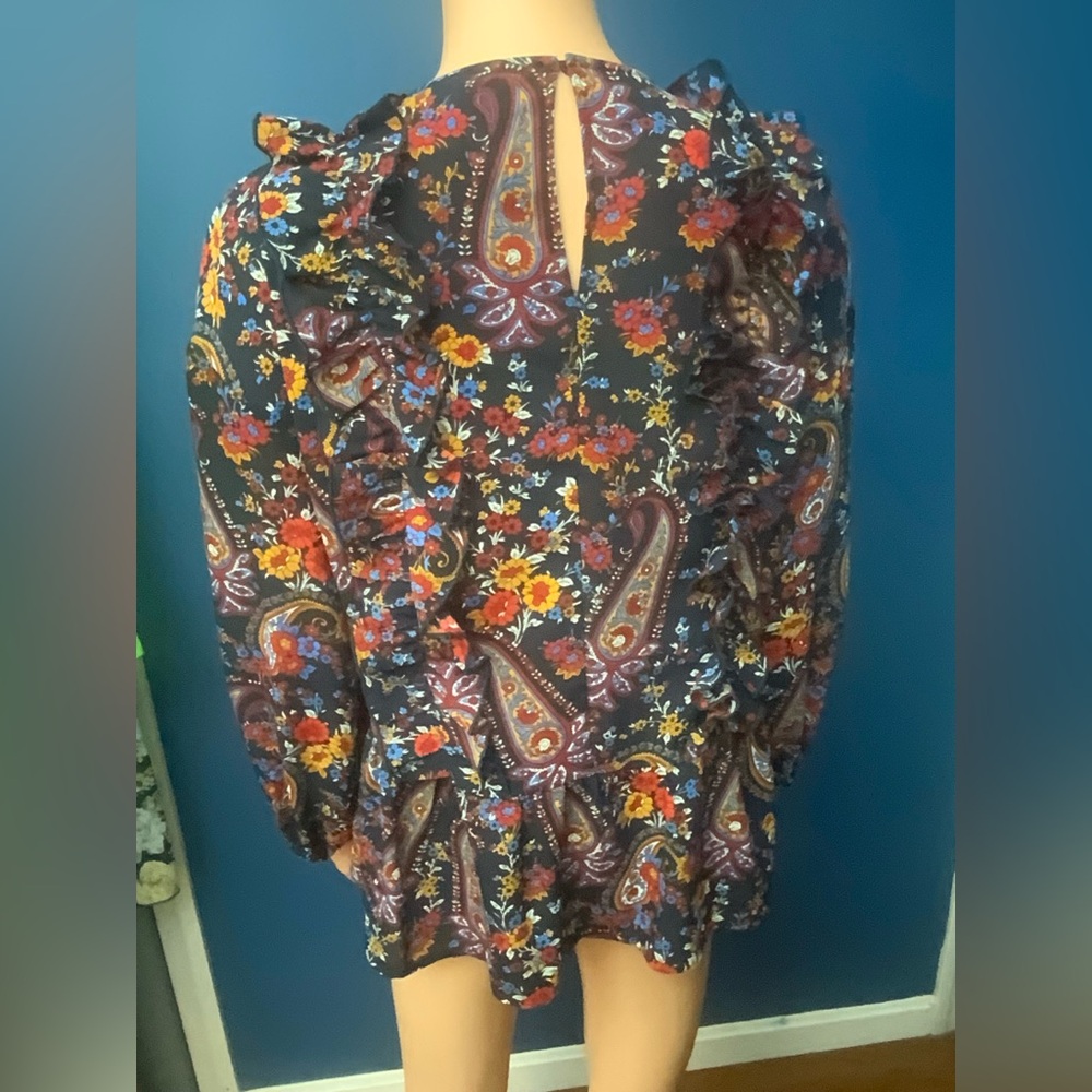 H&M Black Paisley & Floral Ruffle Peplum Blouse - Picture 3 of 3